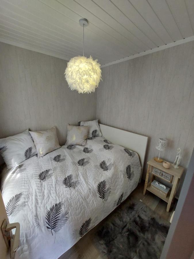 Le Petit Chalet - Bungalow Waulsort Kültér fotó