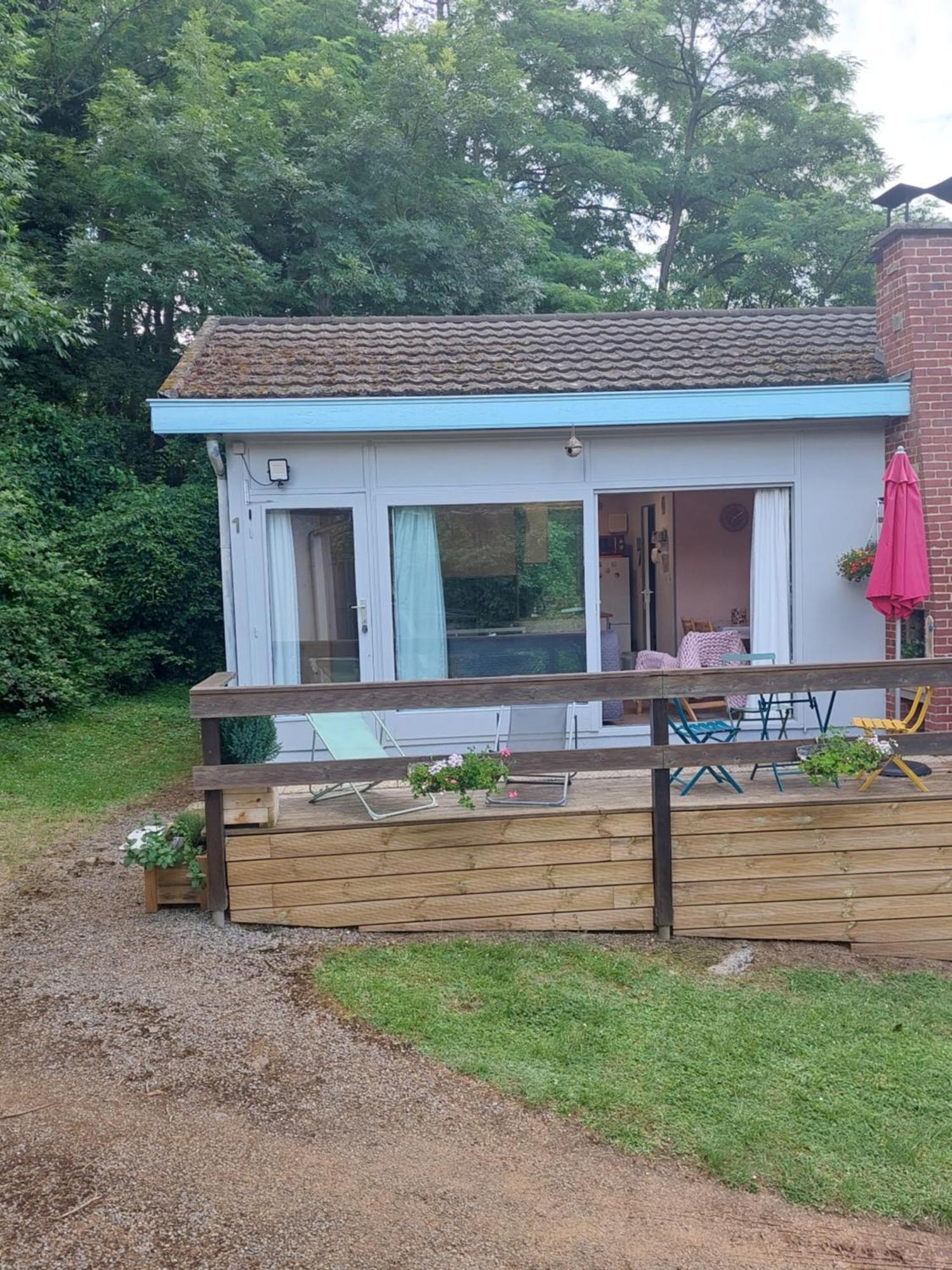 Le Petit Chalet - Bungalow Waulsort Kültér fotó