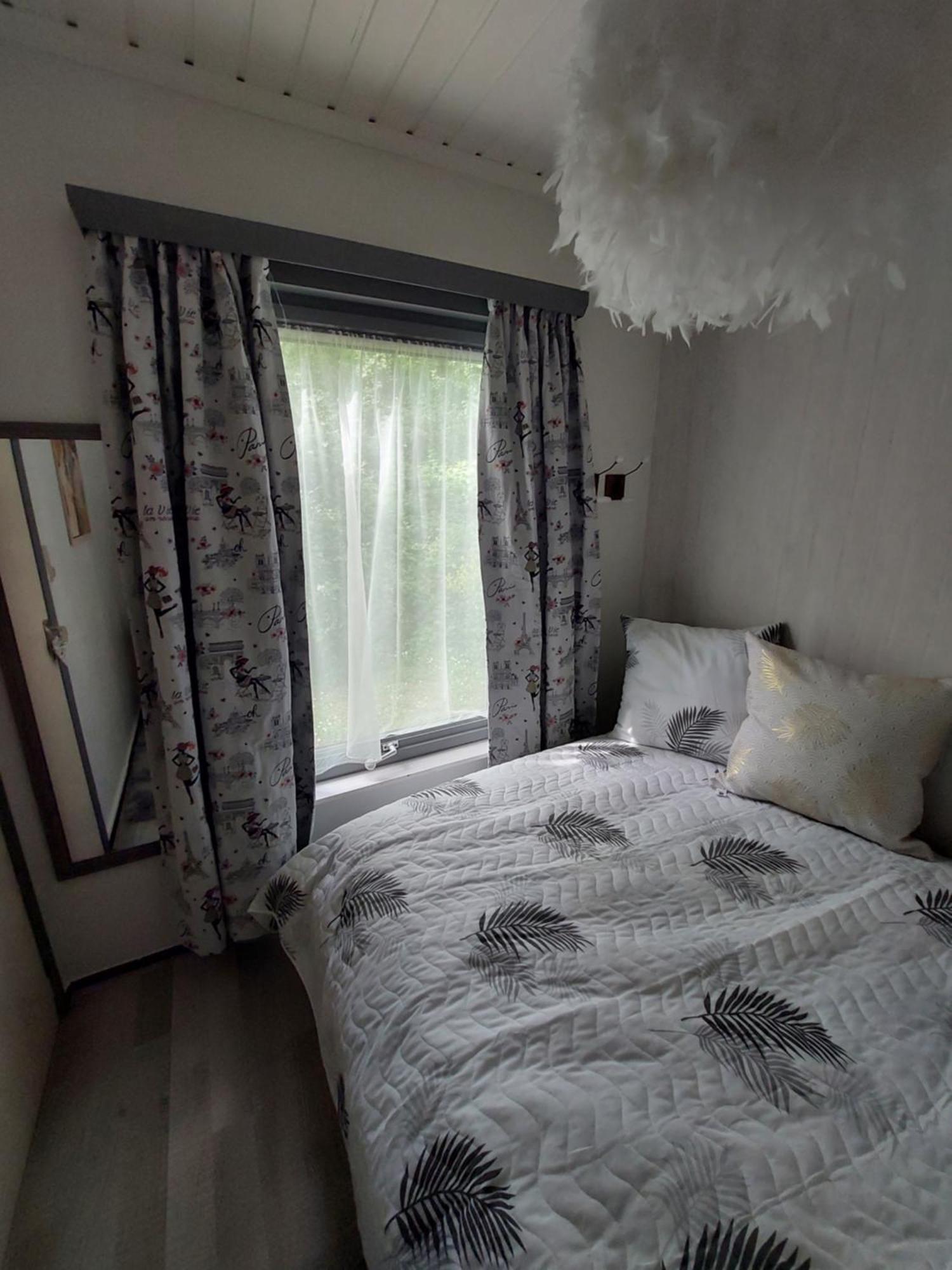 Le Petit Chalet - Bungalow Waulsort Kültér fotó