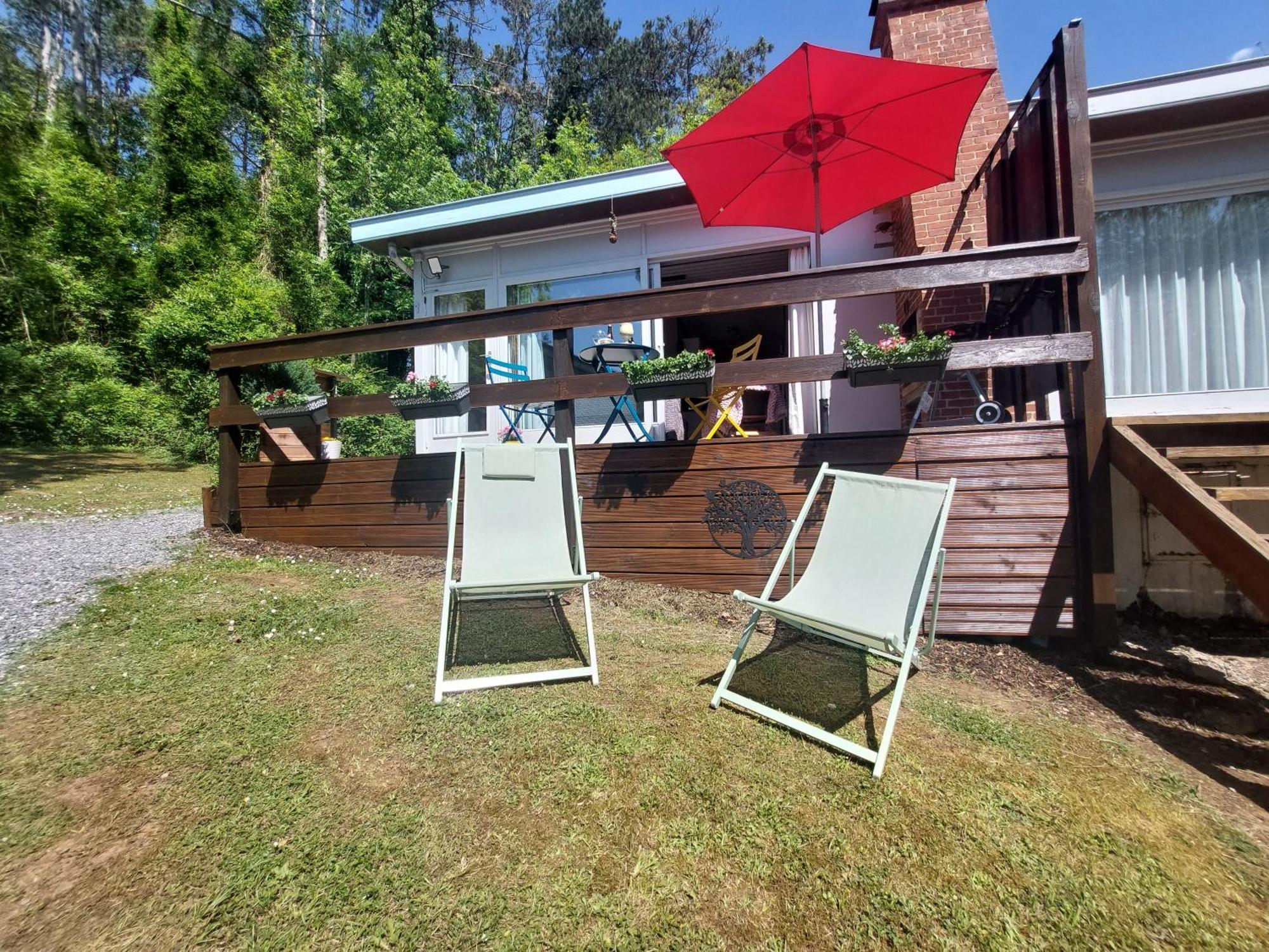 Le Petit Chalet - Bungalow Waulsort Kültér fotó